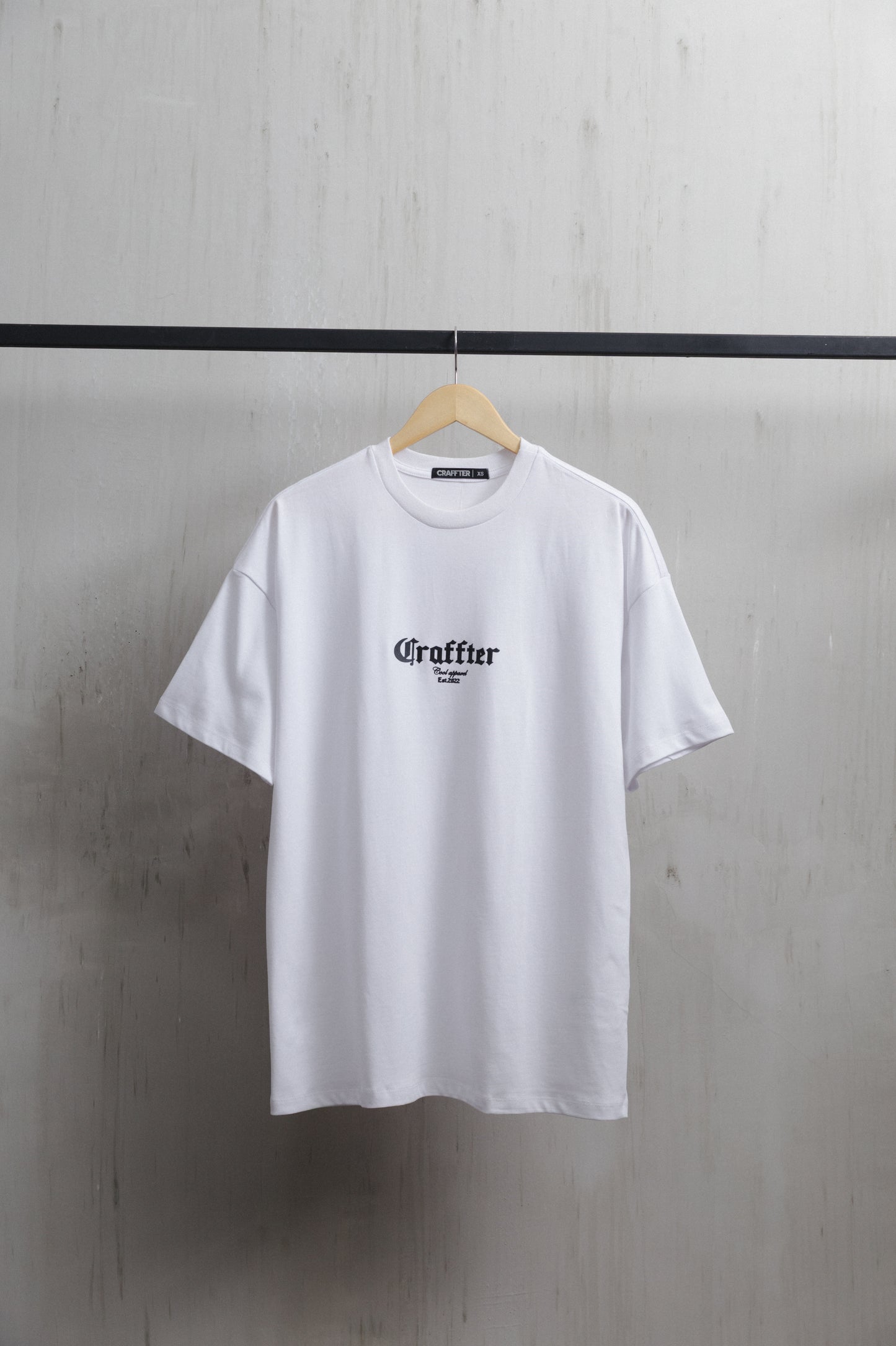 CAMISETA MAKE THINGS HAPPEN BLANCO
