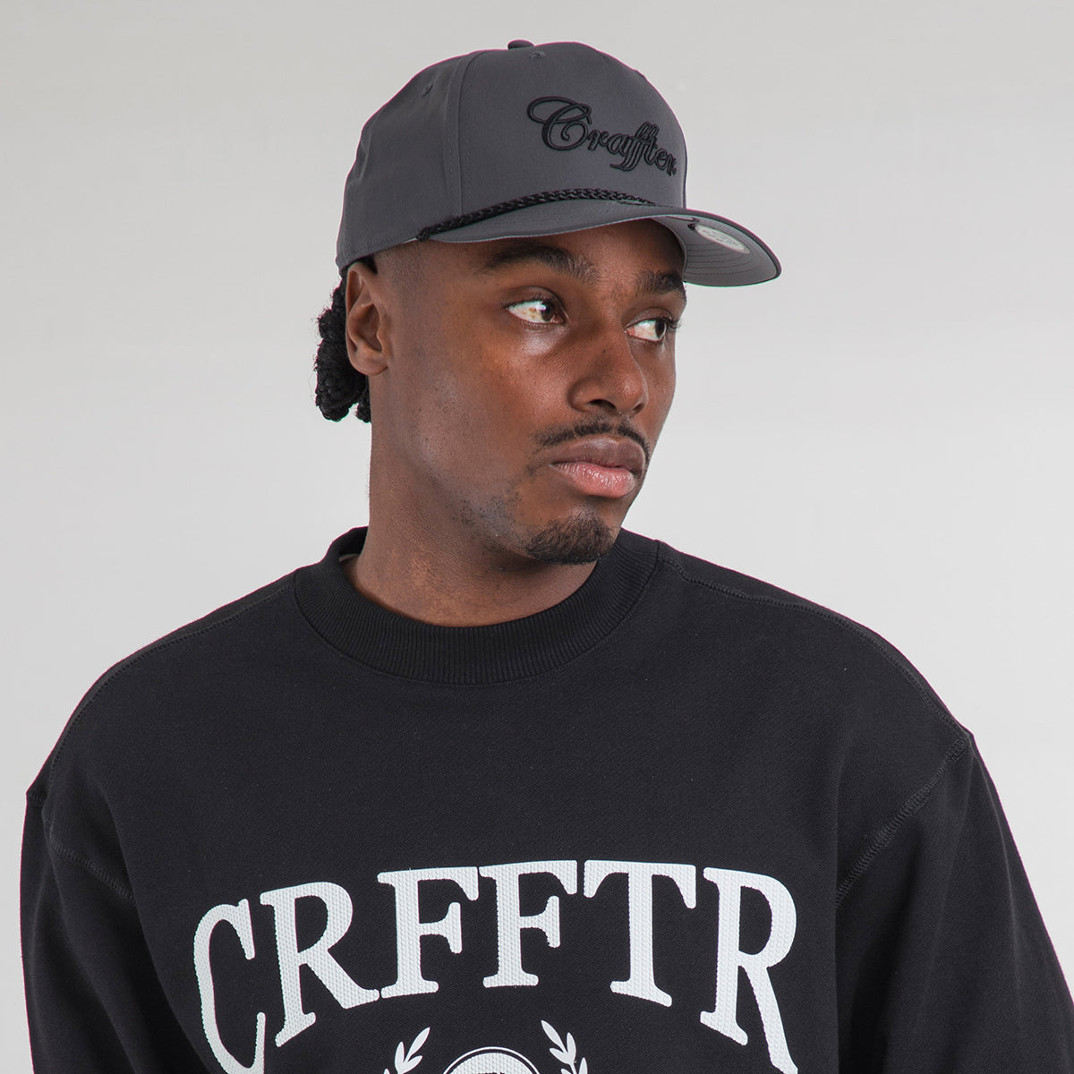 GORRA OLD SCHOOL GRIS