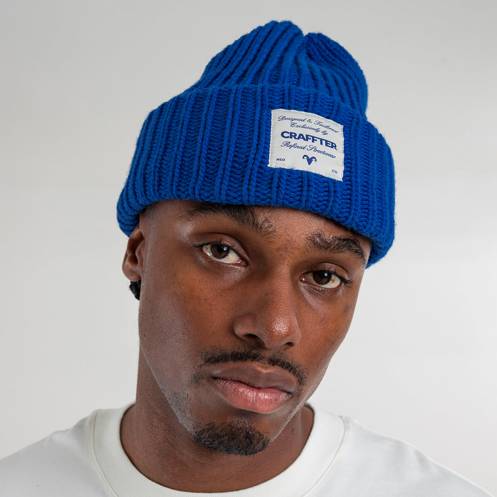GORRO TEJIDO ARTESANAL AZUL UNISEX