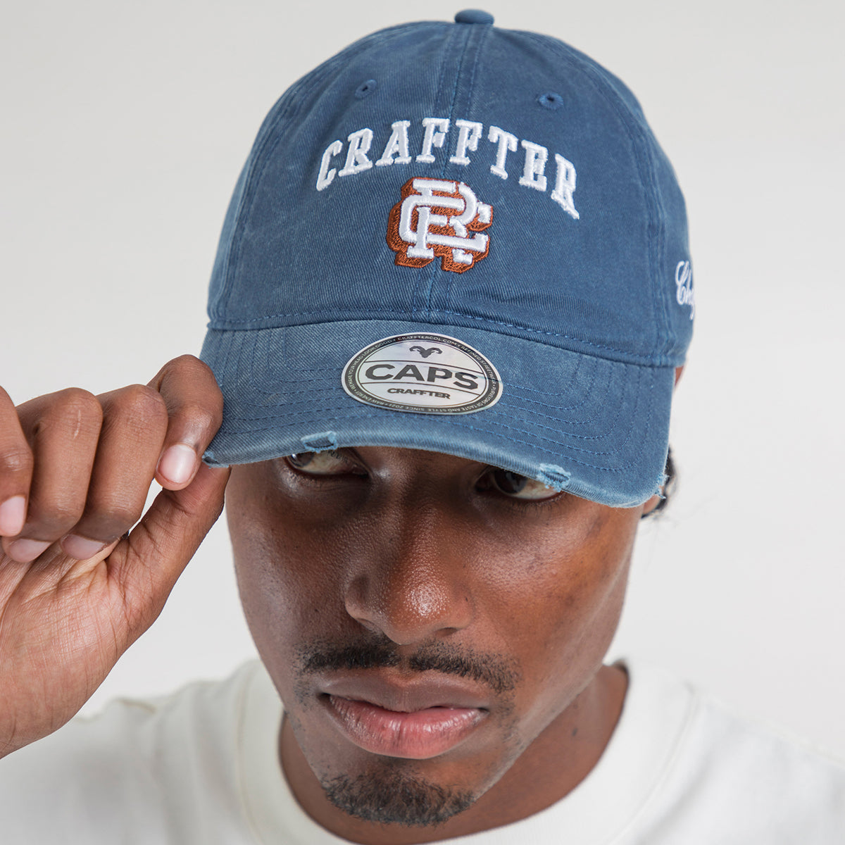 GORRA CHAPTER ONE