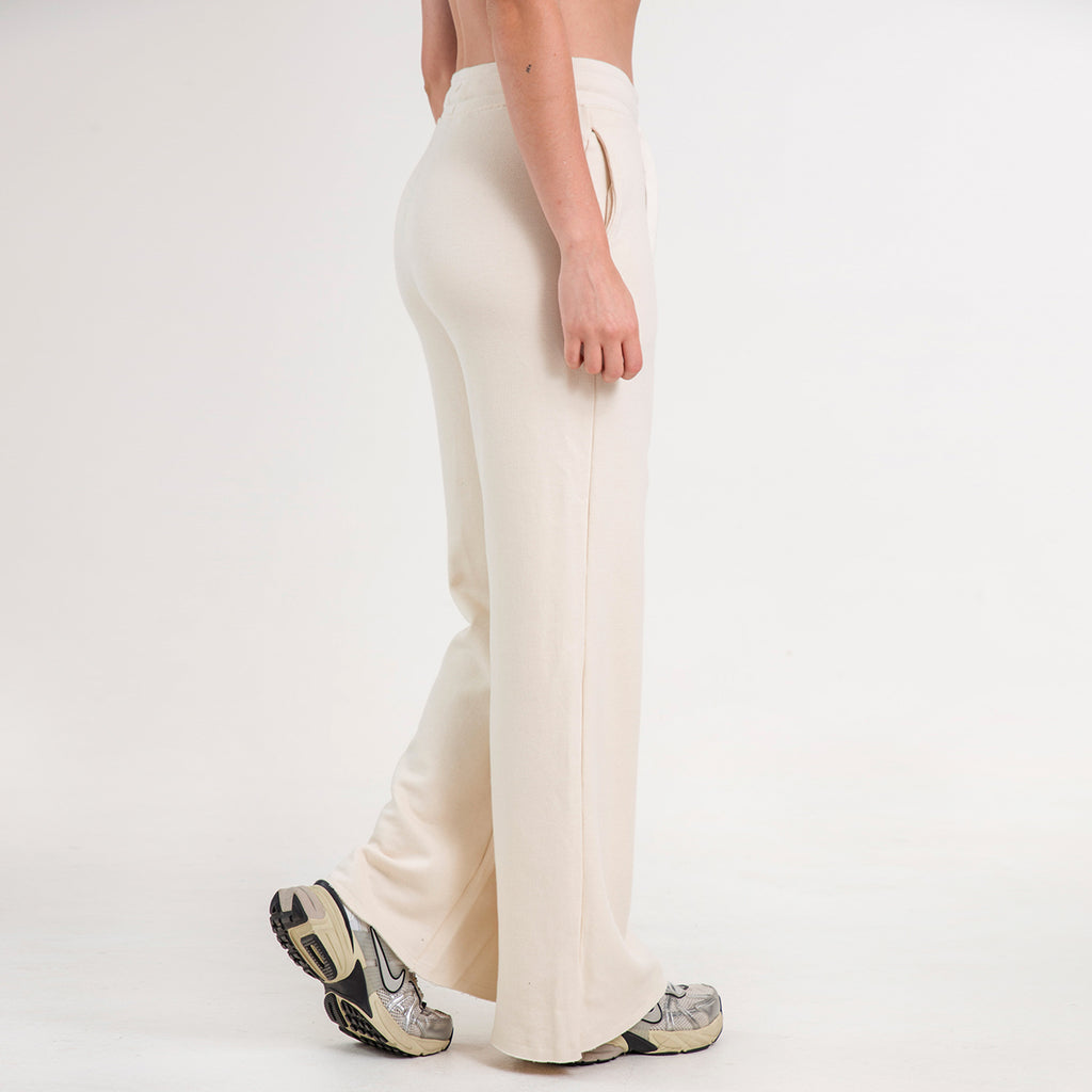 PANTALON MERLOT BOTA CAMPANA