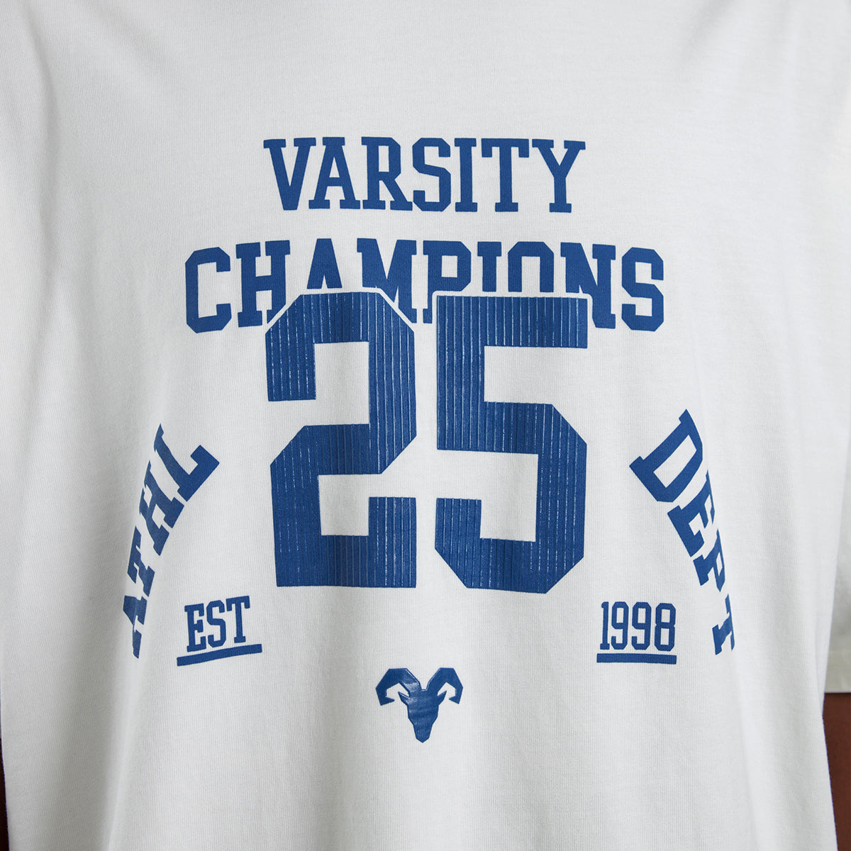 VARSITY CHAMPS