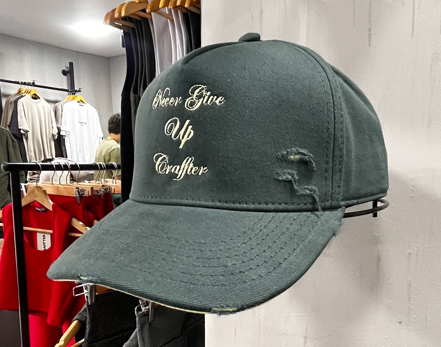 GORRA NEVER GIVE UP VERDE