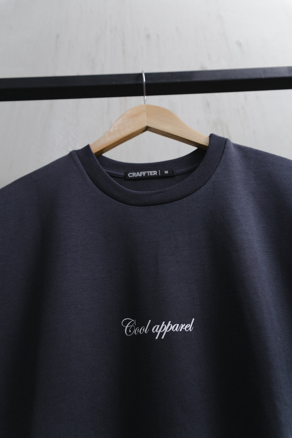 CAMISETA NOT HURRY GRIS