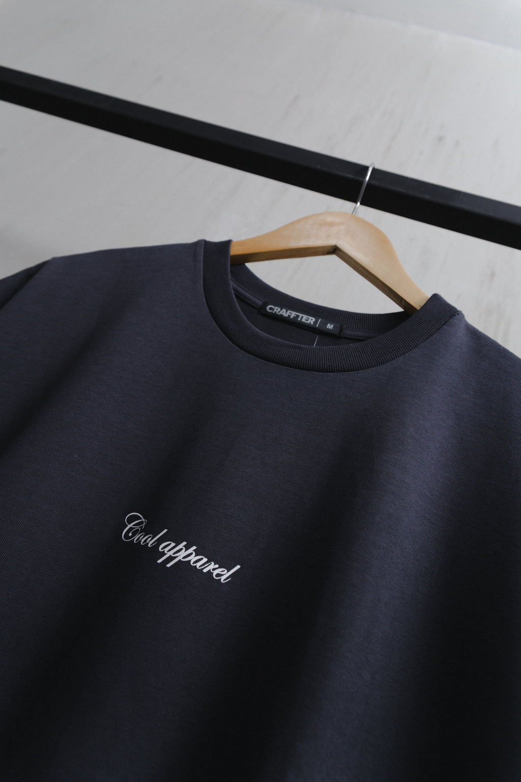 CAMISETA NOT HURRY GRIS