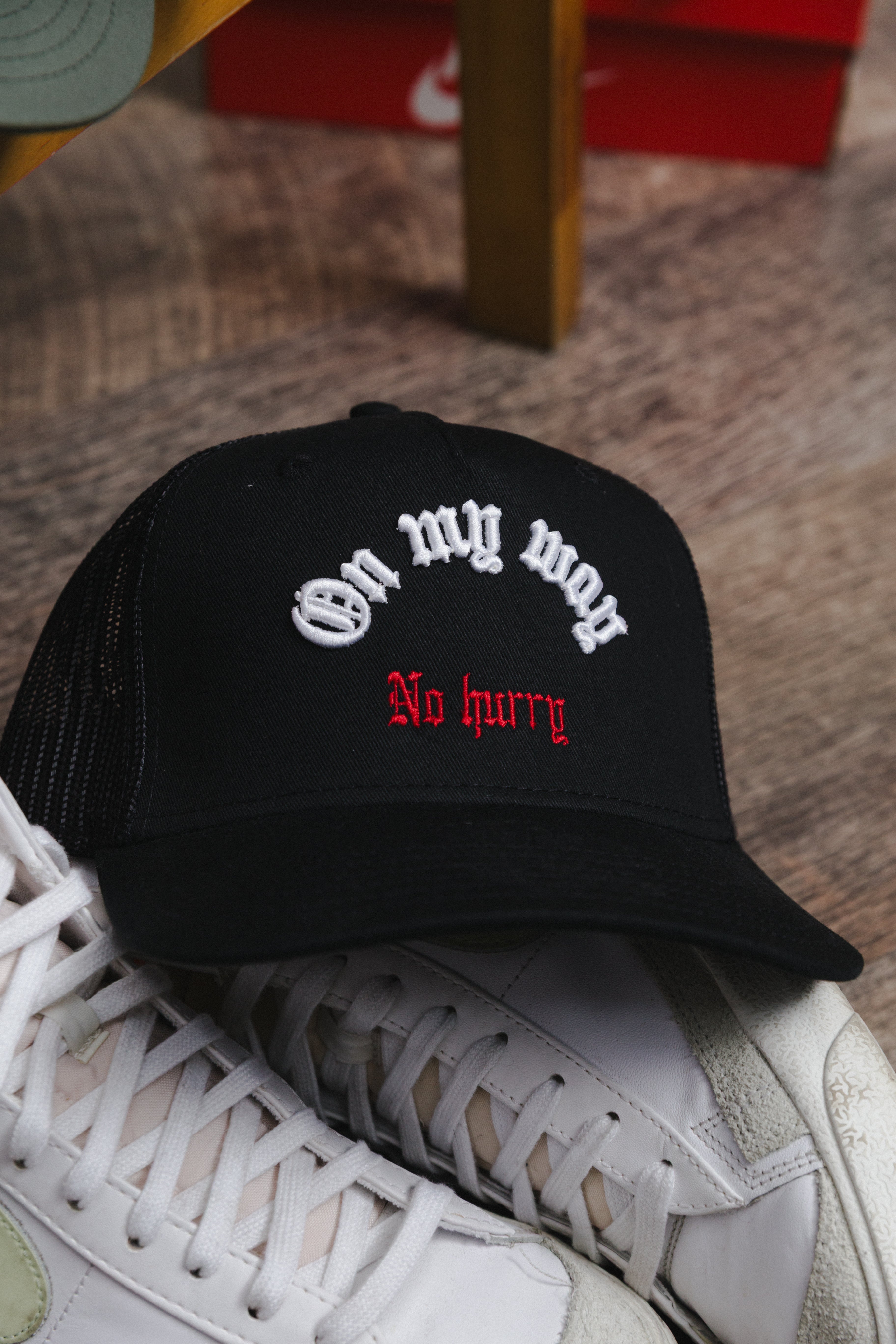 GORRA ON MY WAY - NO HURRY NEGRO